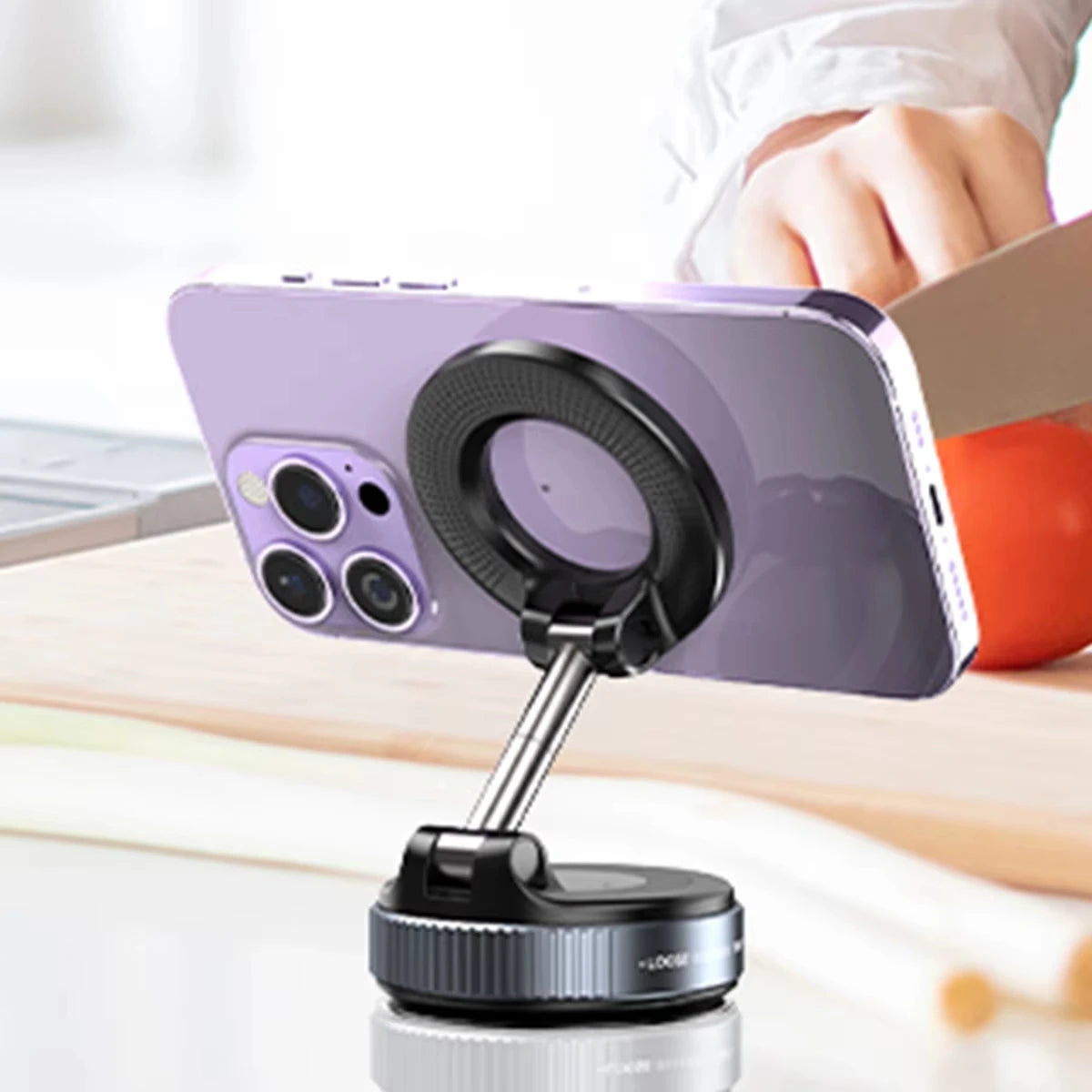 Magnetic Car Phone Holder – 360° Rotation with Strong Suction Cup